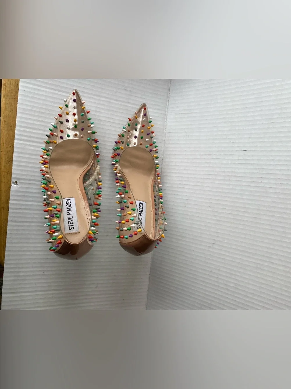 Steve Madden Vala-S Clear Rainbow Spiked Stiletto Heels Nude Pumps Size 8M - Picture 8 of 15